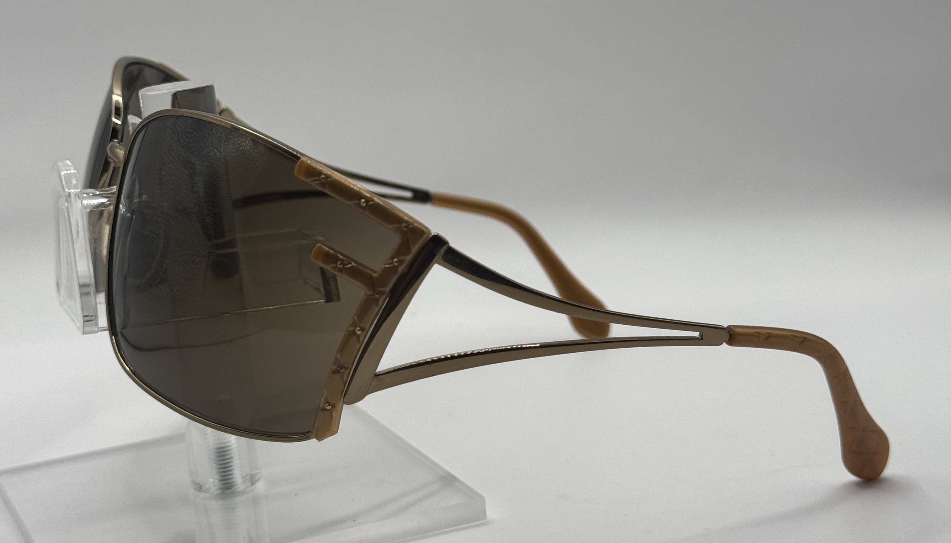CLEARANCE FENDI 413 713